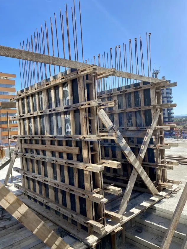Imagem Apartamento a venda com 2 suites no centro de Torres/RS