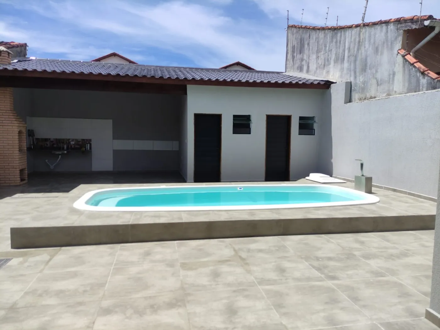Imagem Casa para Venda em Itanhaém, Cibratel II, 3 dormitórios, 1 suíte, 2 banheiros, 4 vagas