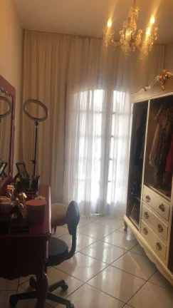 Imagem CASA 240M² 4 QUARTOS 1 SUITE BAIRRO JATAI