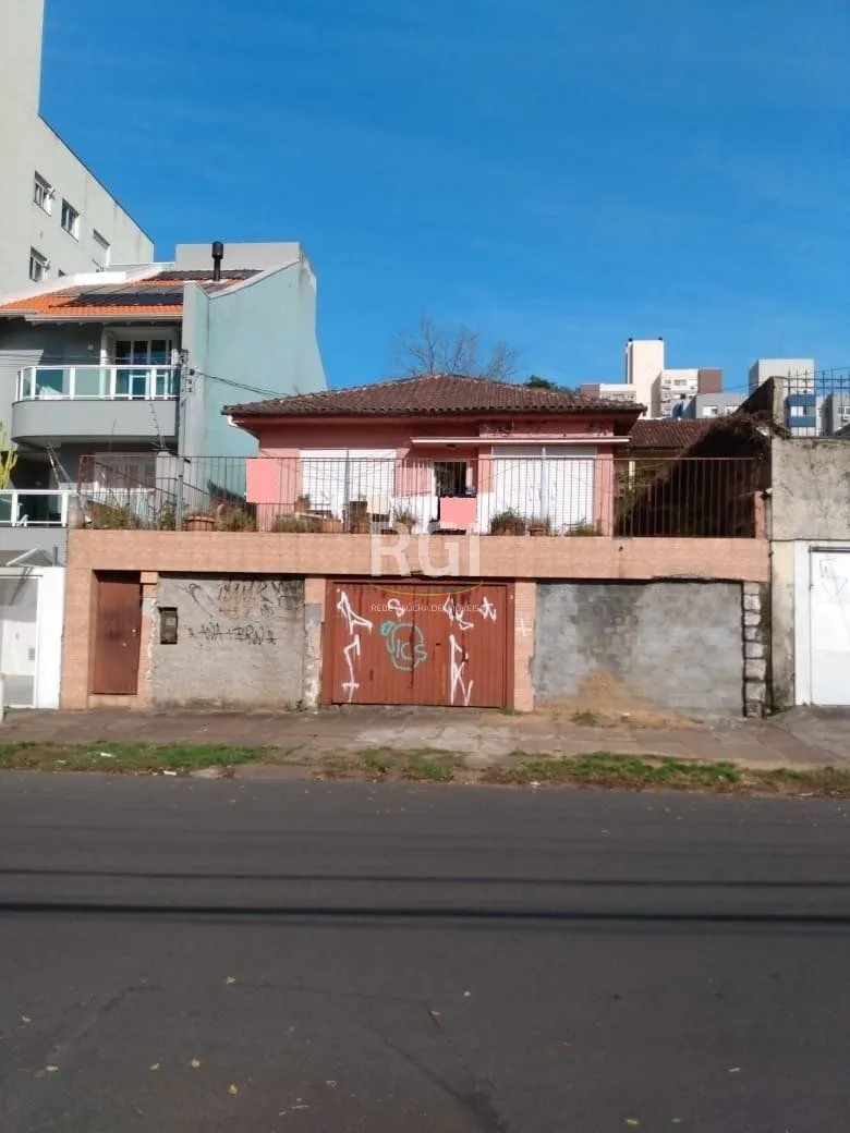 Imagem Casa para Venda - 280m², 4 dormitórios, 1 vaga - Santana