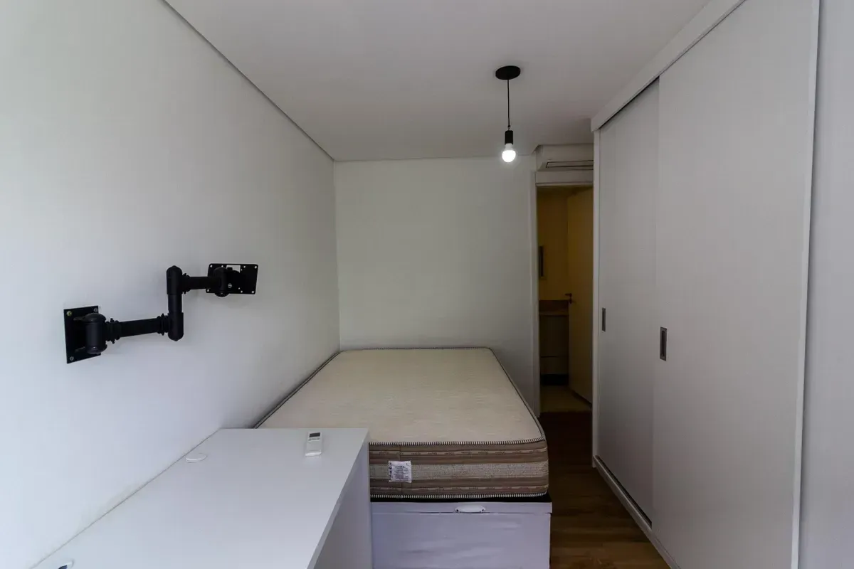 Imagem Apartamento com 2 Quartos à Venda, 70 m² em Jardim das Acácias - São Paulo