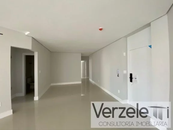 Imagem Apartamento Quadra Mar para Venda em Balneário Camboriú / SC no bairro Pioneiros