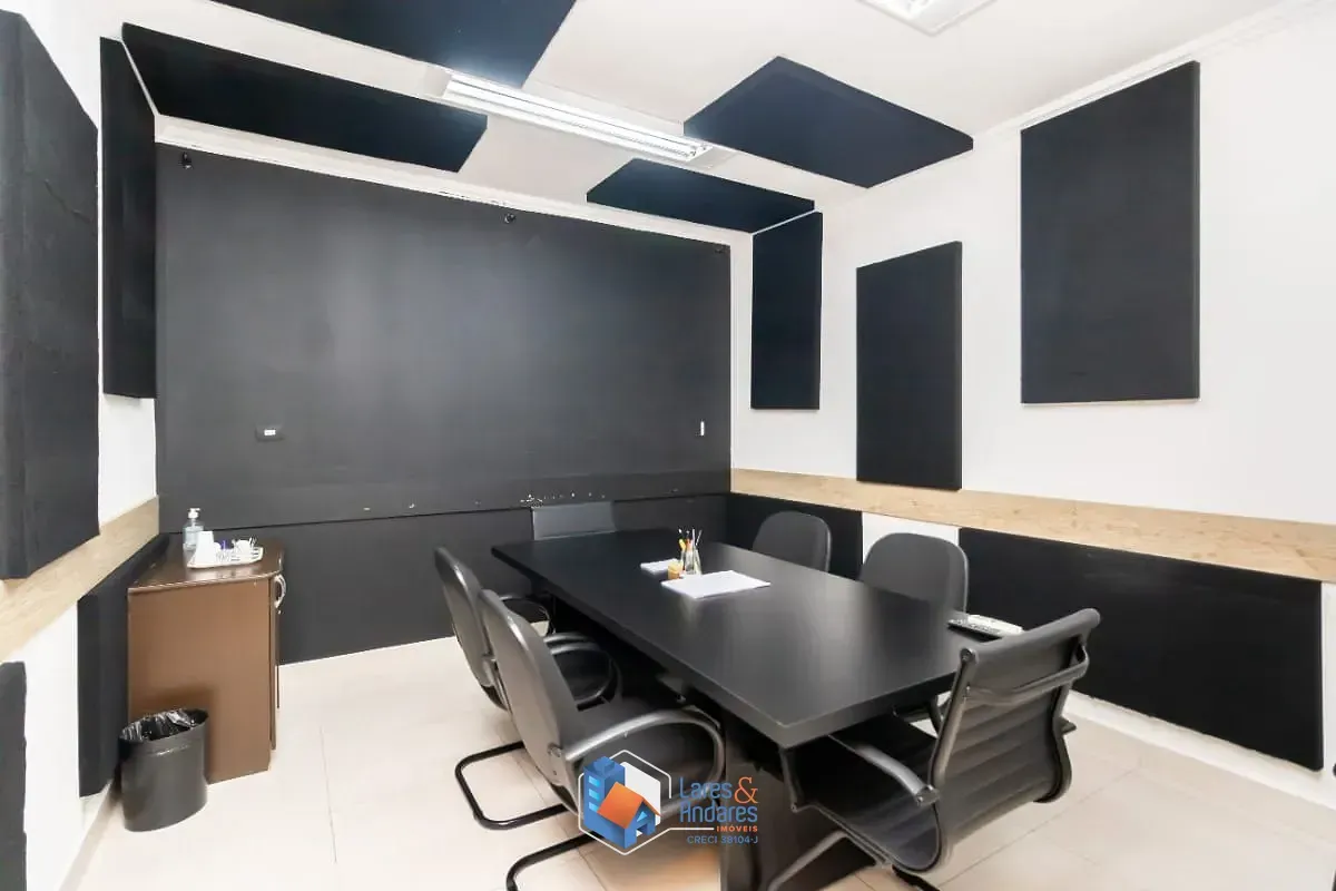 Imagem Casa comercial para venda em Interlagos, 265m²
