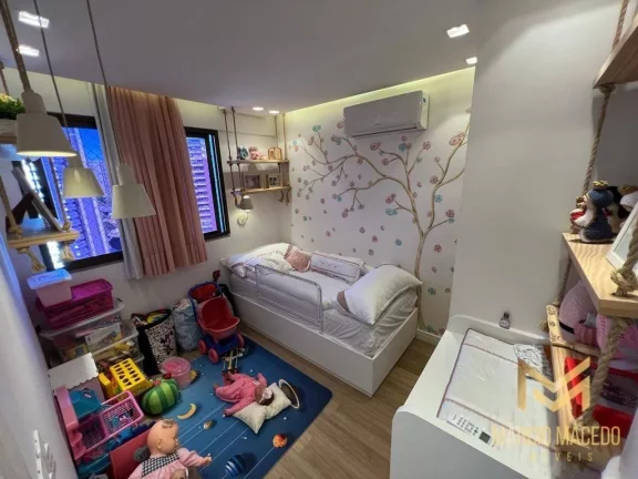 Imagem Apartamento com 2 dormitórios à venda, 67 m² por R$ 750.000,00 - Meireles - Fortaleza/CE