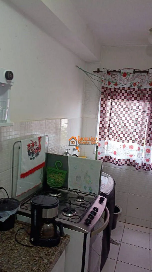 Imagem Apartamento com 2 dormitórios à venda, 53 m² por R$ 200.000,00 - Vila Sadokim - Guarulhos/SP