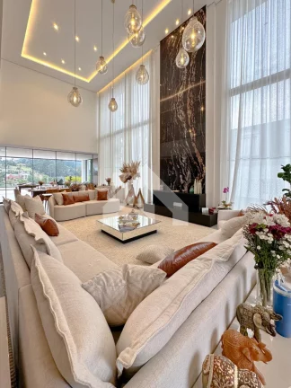 Imagem Casa de Condomínio em Alphaville - Barueri