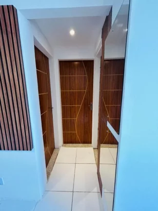 Imagem Apartamento para Locação em Jaboatão dos Guararapes, Candeias, 2 dormitórios, 1 banheiro, 1 vaga