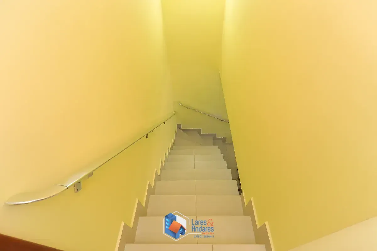 Imagem Casa para venda em Parque da Lapa com 2 quartos, 105m²