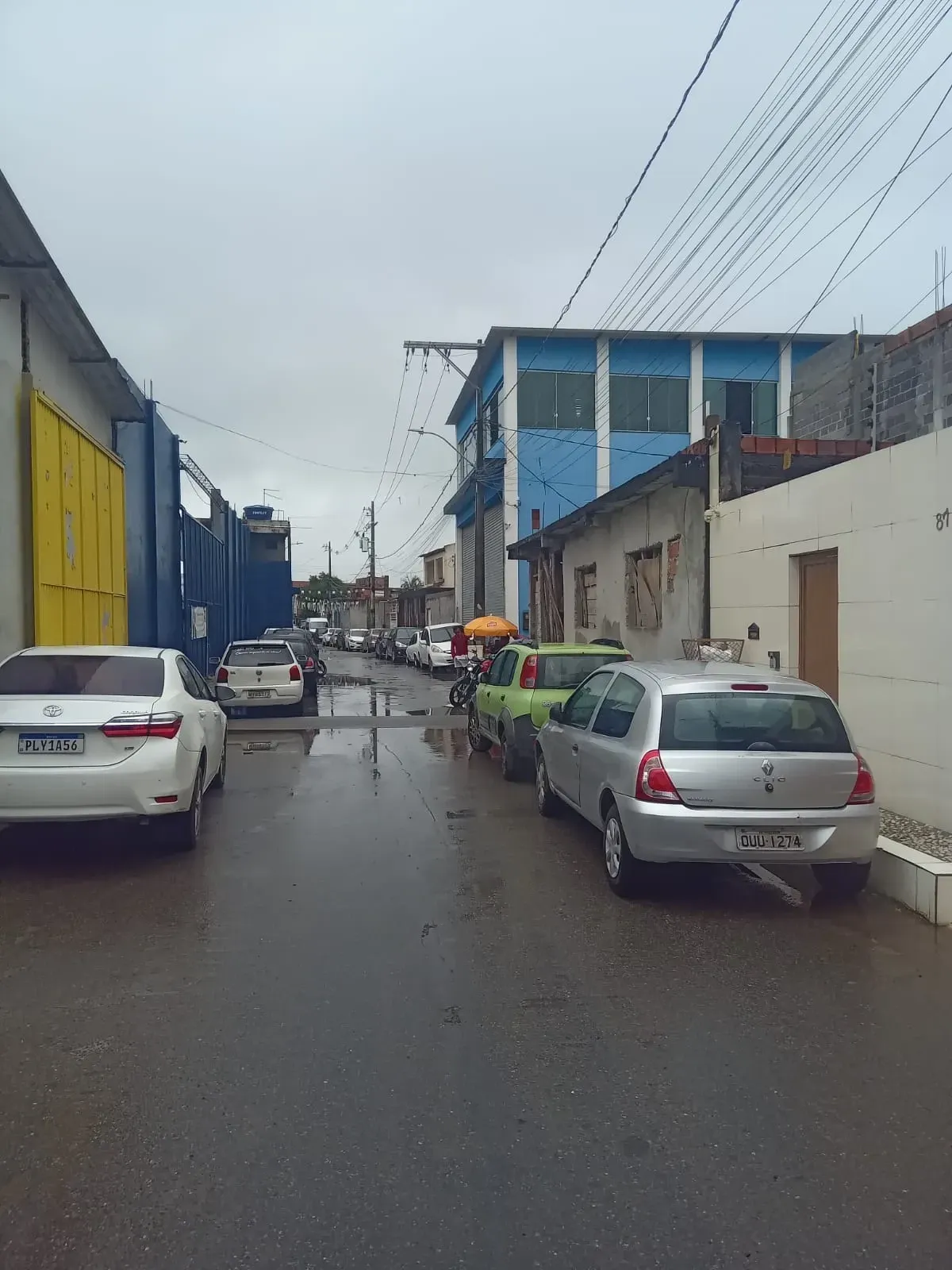 Imagem Casa com 3 Quartos à Venda, 400 m² em Periperi - Salvador
