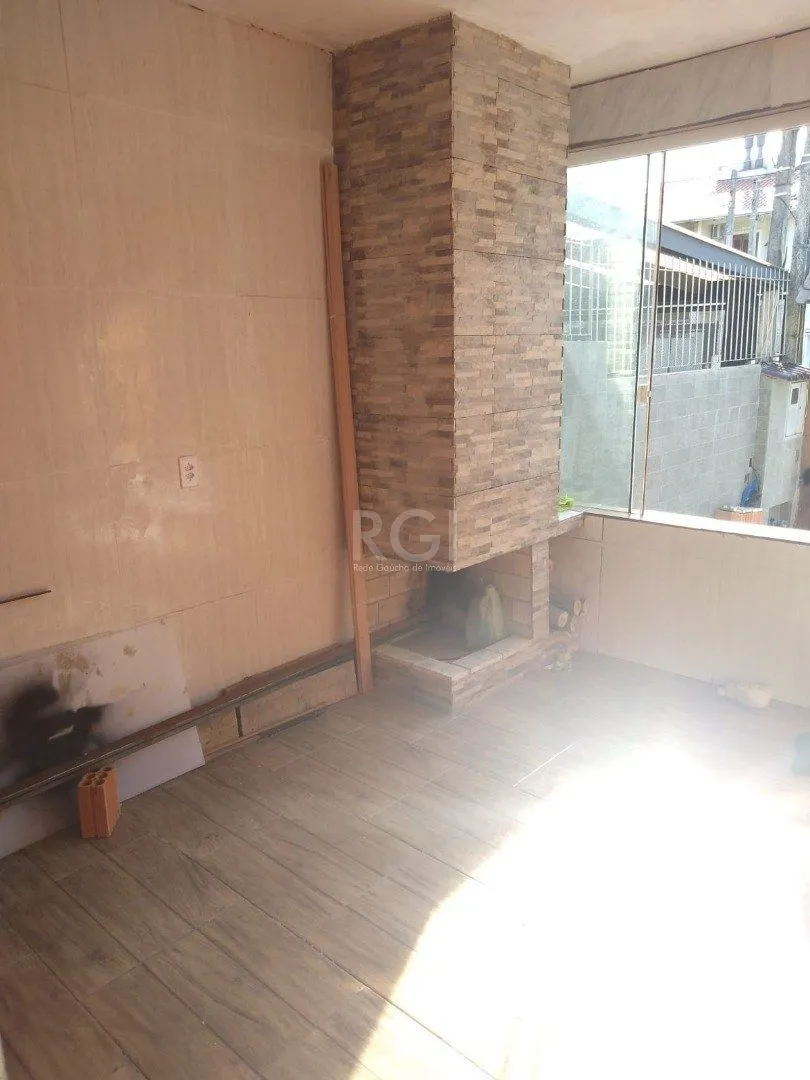 Imagem Casa para Venda - 72m², 2 dormitórios, 1 vaga - Hípica