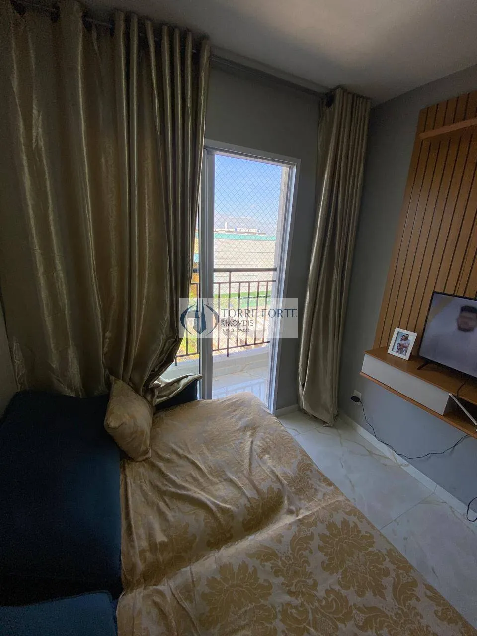 Imagem Lindo Apartamento com 2 Dormitórios e 1 Vaga em Guaianases