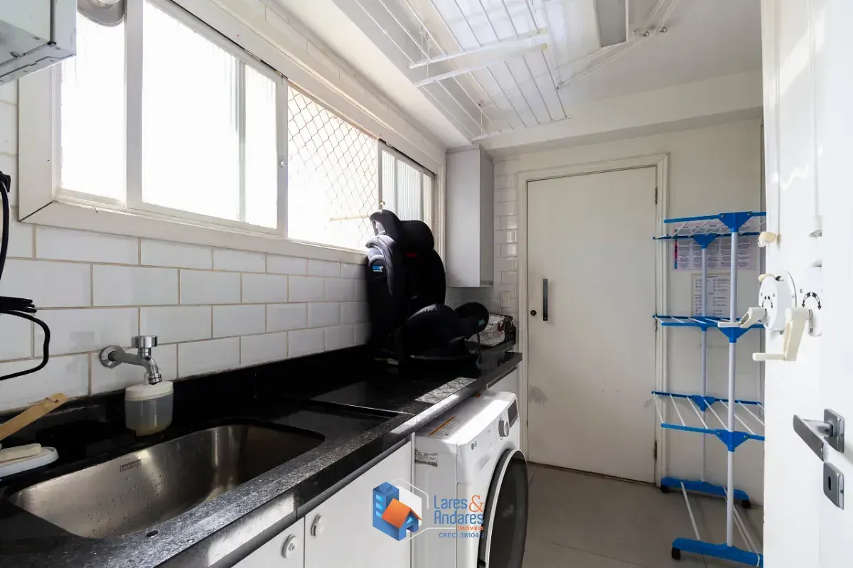 Imagem Apartamento para venda em Pacaembu com 3 quartos, sendo 1 suíte, 115m²