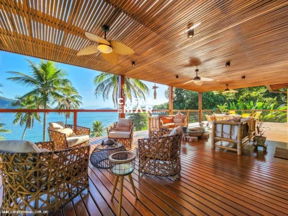 Imagem Casa Frente Mar para Venda em Angra dos Reis / RJ