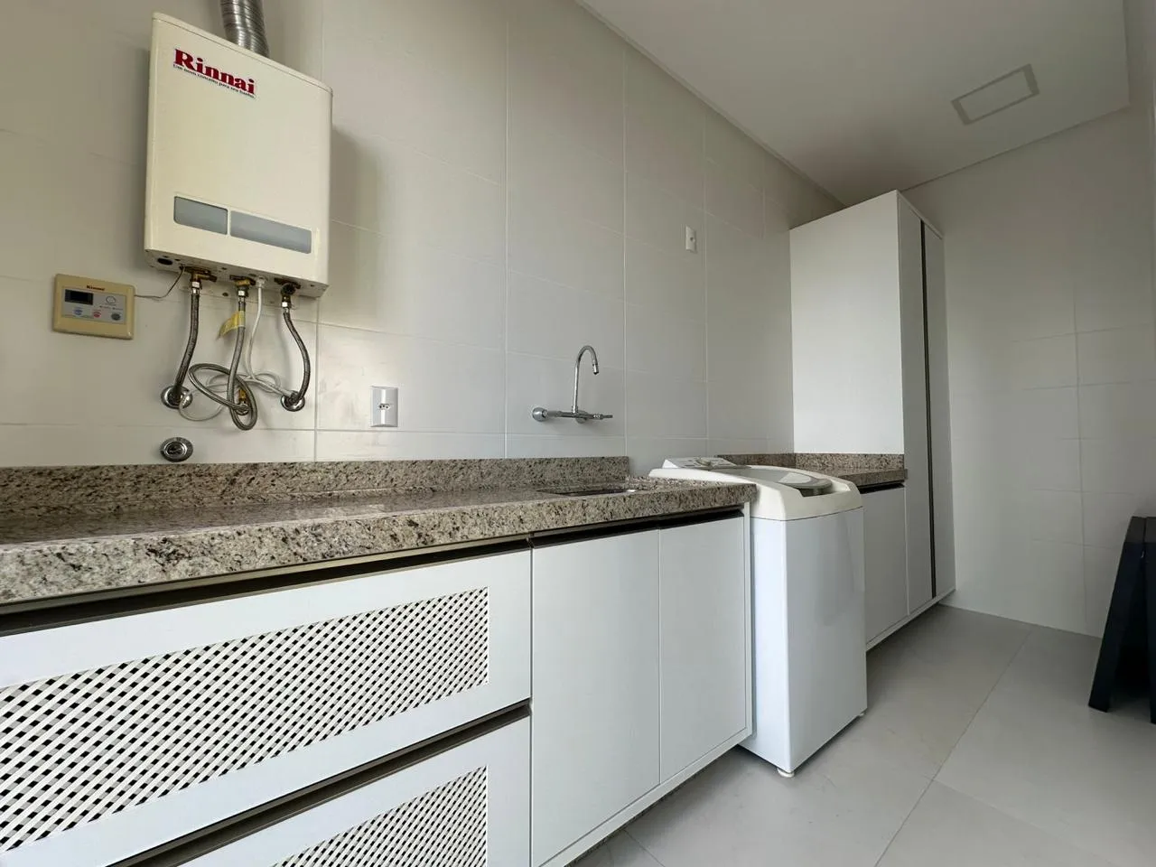 Imagem Apartamento à venda com 294m2 por R$ 3.200.000,00