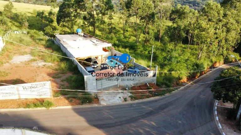 Imagem Mini Chácara com 2 dormitórios 1 banheiro Sala - Cozinha e Piscina !