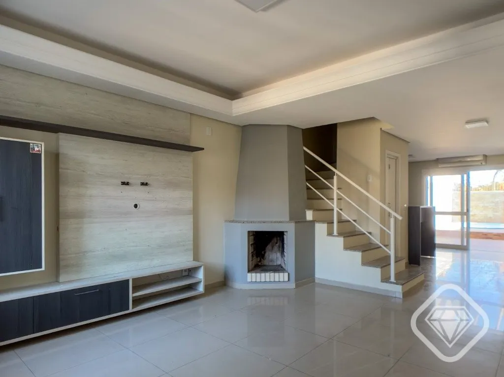 Imagem Casa semimobiliada com piscina no bairro Hípica, pronta para morar, com excelente padrão de acabam...