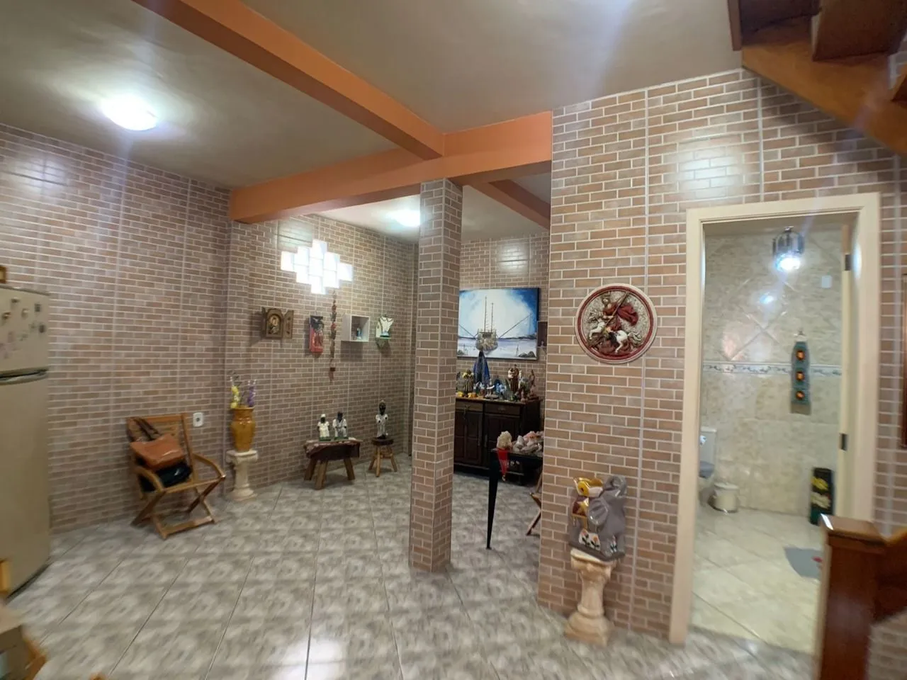 Imagem Casa para Venda - 318m², 3 dormitórios, Piscina, Bairro Guarujá