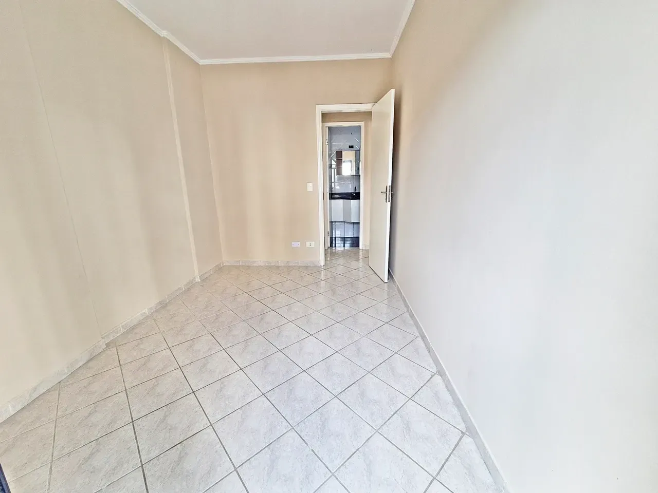 Imagem Apartamento com 2 Quartos à Venda, 73 m² em Mirim - Praia Grande