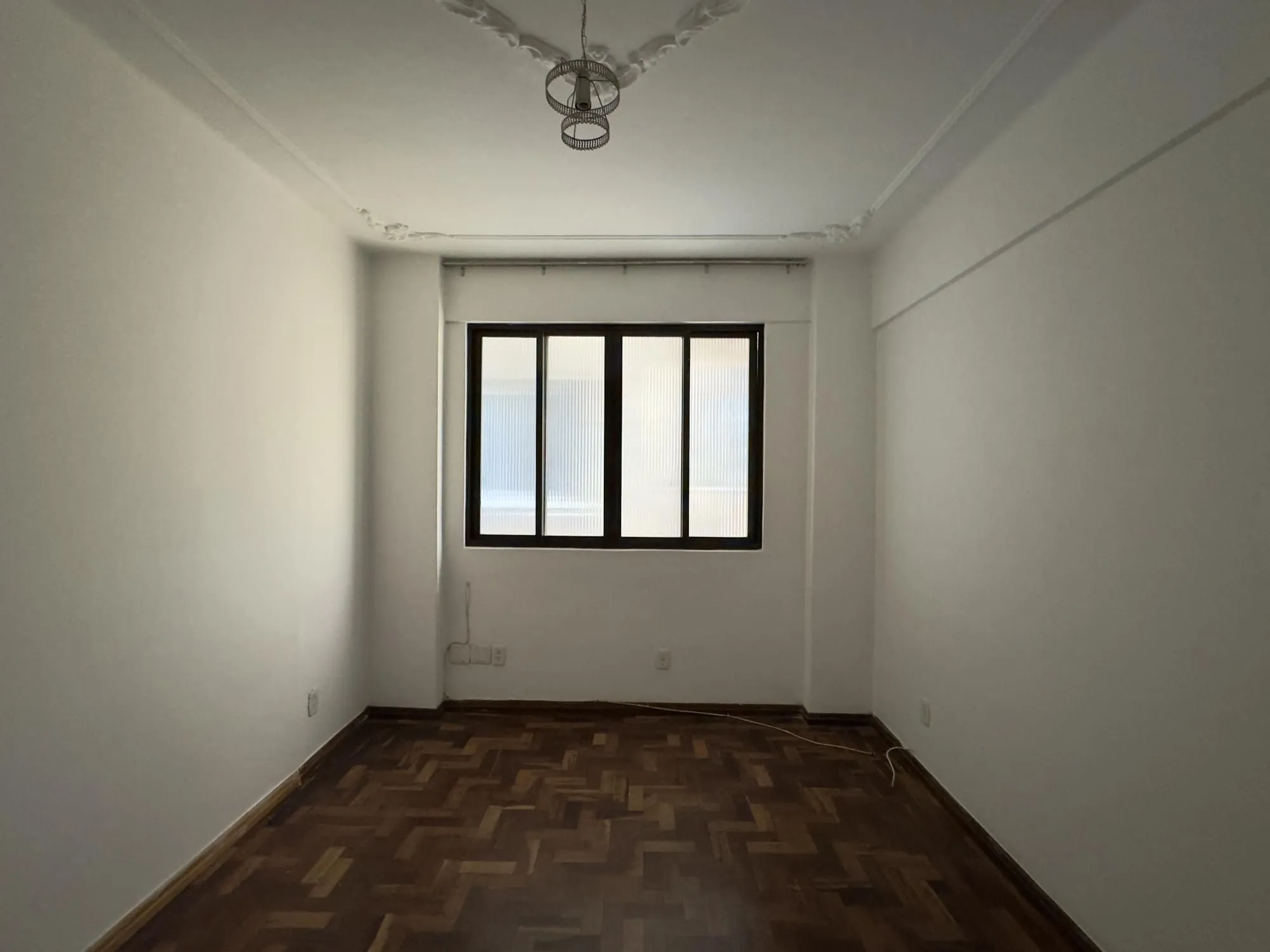 Imagem APARTAMENTO 2 DORMITÓRIOS TOTALMENTE REFORMADO NO CENTRO HISTÓRICO