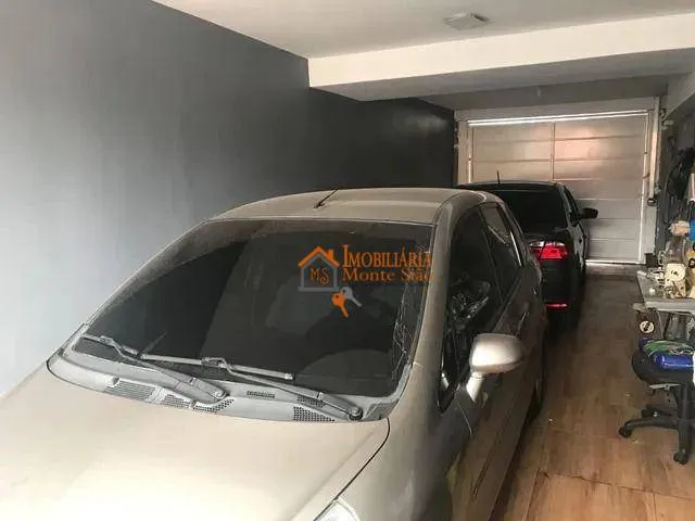 Imagem Sobrado com 2 dormitórios à venda por R$ 660.300,00 - Vila das Palmeiras - Guarulhos/SP
