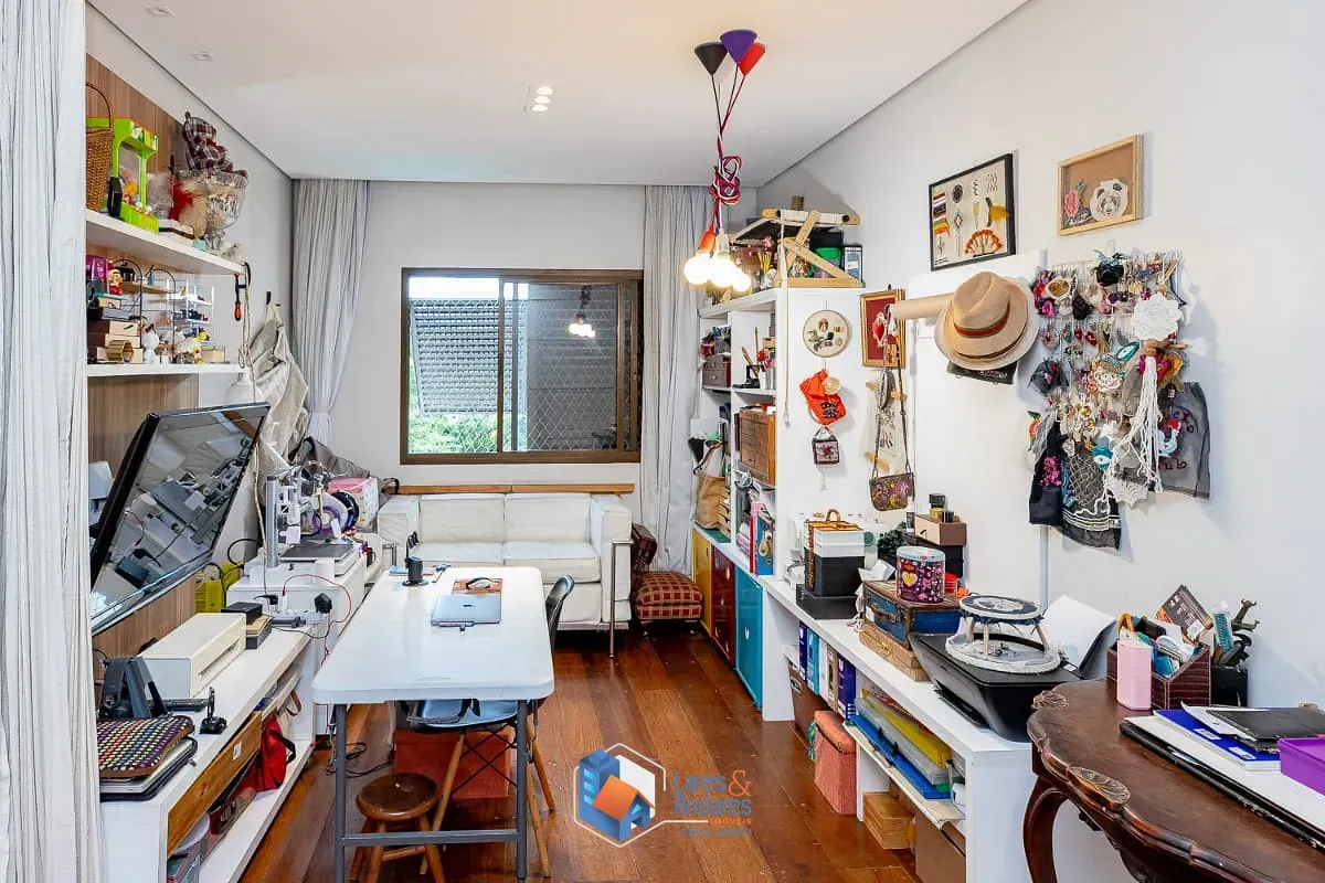 Imagem Apartamento para venda em Campo Belo com 3 quartos, sendo 1 suíte, 187m²