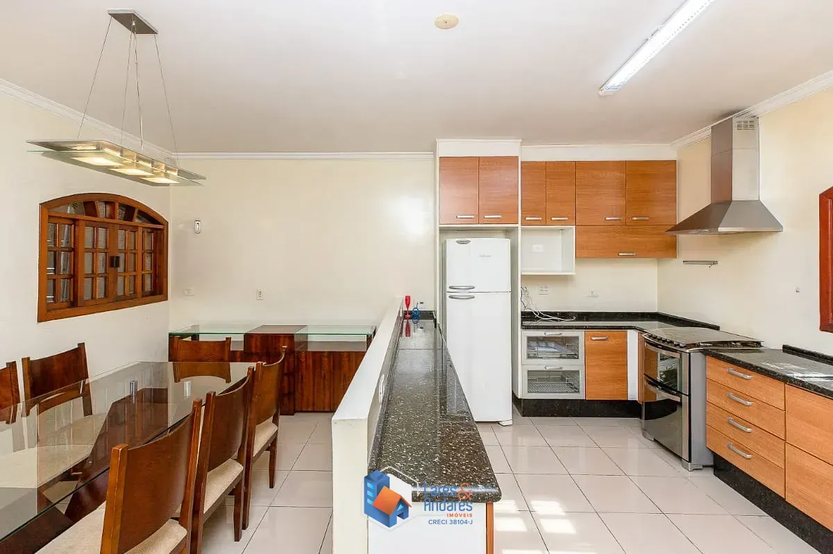 Imagem Casa para venda em Jardim Aeroporto com 2 quartos, sendo 2 suítes, 136m²