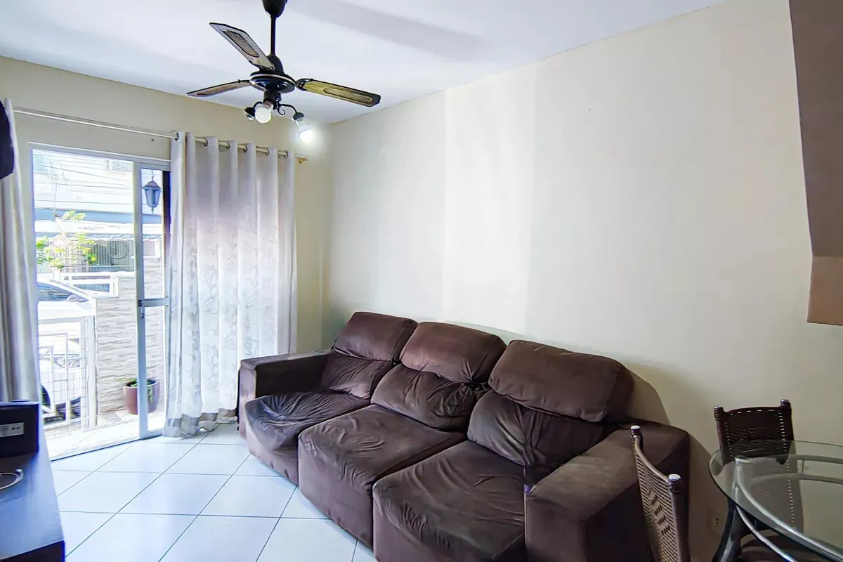 Imagem Casa em Condomínio para Venda, Jacarepaguá, 3 dormitórios, 1 suíte, 2 banheiros, 2 vagas