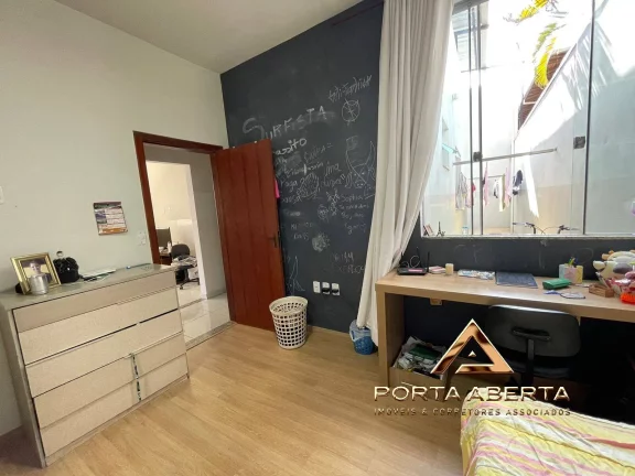 Imagem Casa 3 Quartos, sendo 1 Suite - Giovanini - COD 945