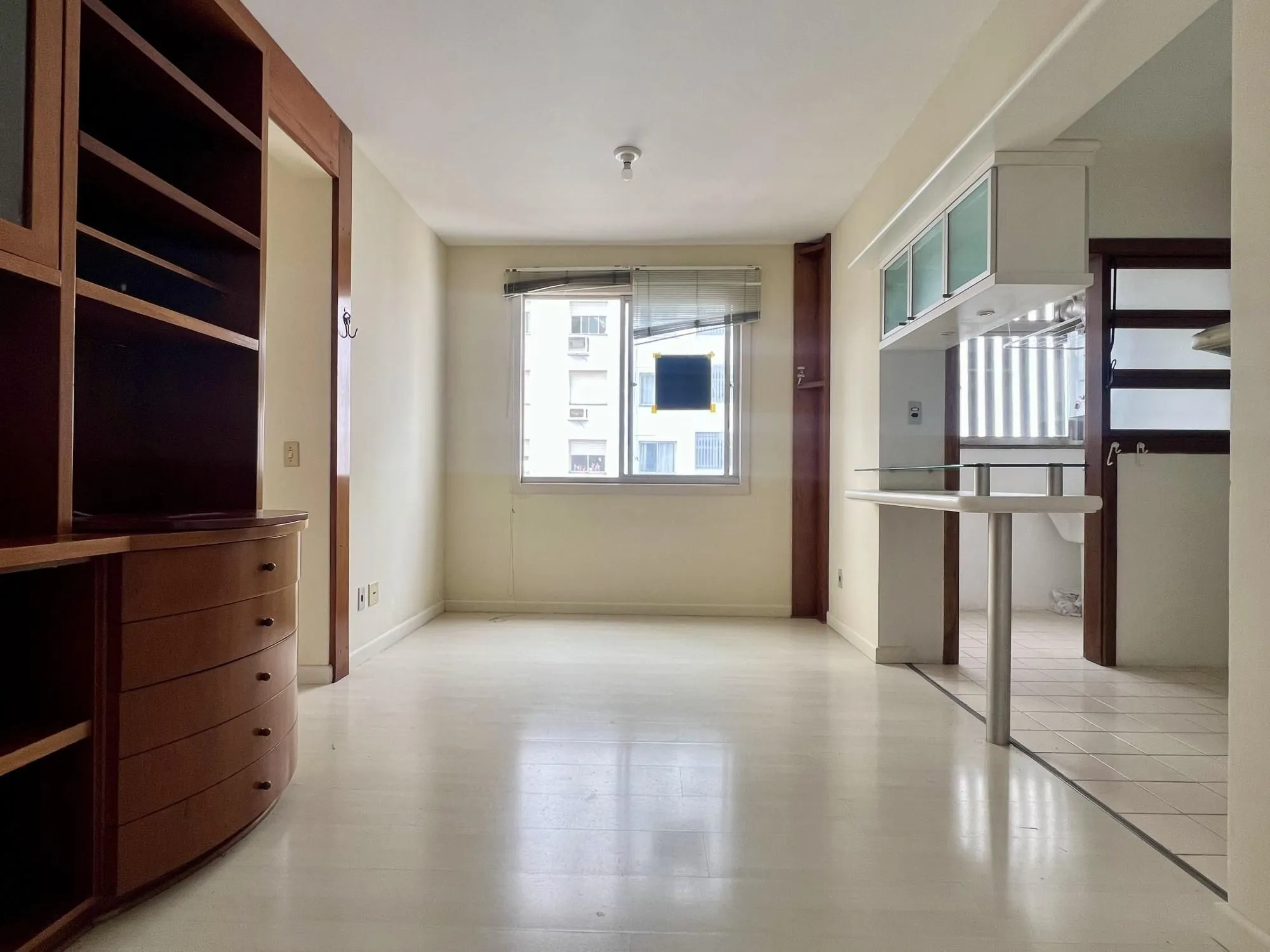 Imagem APARTAMENTO 2 DORMITÓRIOS COM VAGA DE GARAGEM