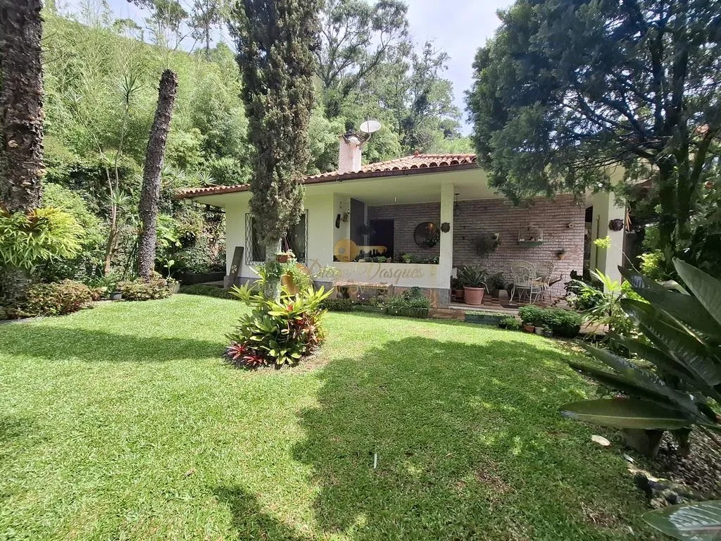 Imagem Casa para Venda em Teresópolis / RJ no bairro São Pedro