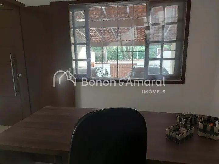 Imagem Casa com 3 Quartos à venda no Taquaral