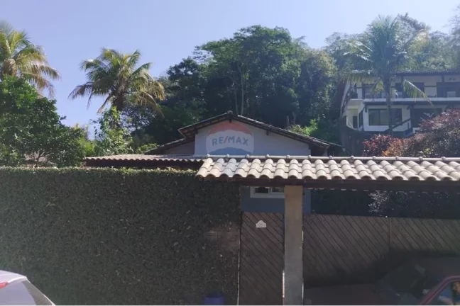 Linda casa bucólica em reserva Itaipu