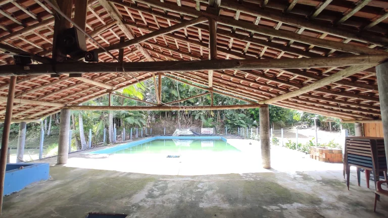 Imagem Propriedade ideal para fazer Sítio para Aluguel. Pois ja tem prontos 8 área com terraplanagem, pronto para construir.