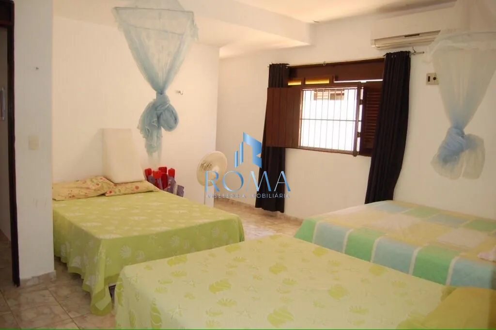 Imagem Casa à Venda em Lucena/PB com 5 Suítes e Acesso à Praia