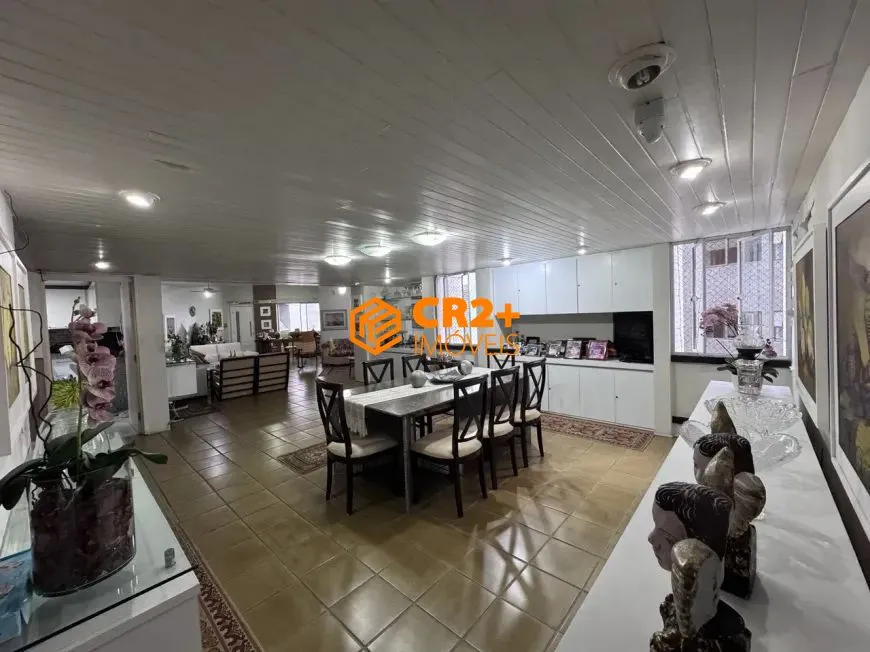 Imagem Vendo Cobertura com 380m² nas Graças - 6 quartos