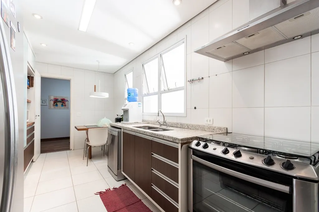 Imagem Apartamento à venda em São Paulo, Campo Belo, com 4 quartos, 216m2