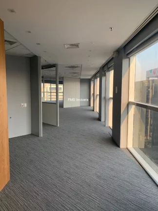 Imagem Conjunto comercial com 373m² na Vila Olímpia.