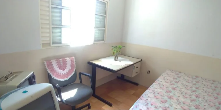 Imagem Casa Residencial / Vila Pinheiro Machado
