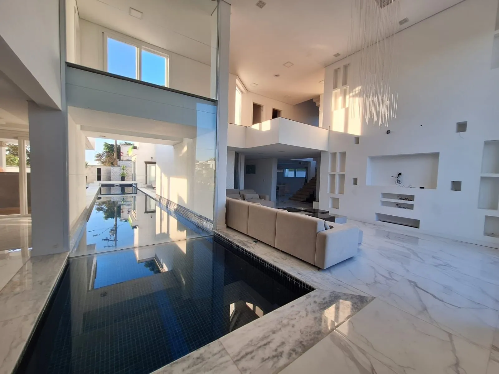 Imagem Elegância Excepcional: A Majestosa Mansão Resort de São Paulo