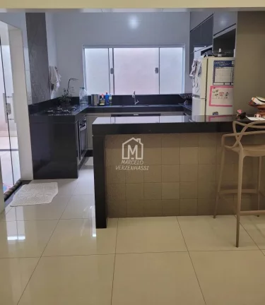 Imagem Casa para Venda em Limeira / SP no bairro Residencial Palmeira Real