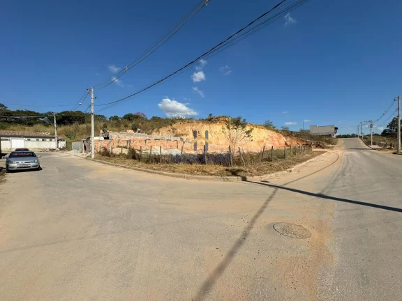 Imagem Terreno Lote em Vila Satélite, Sarzedo/MG