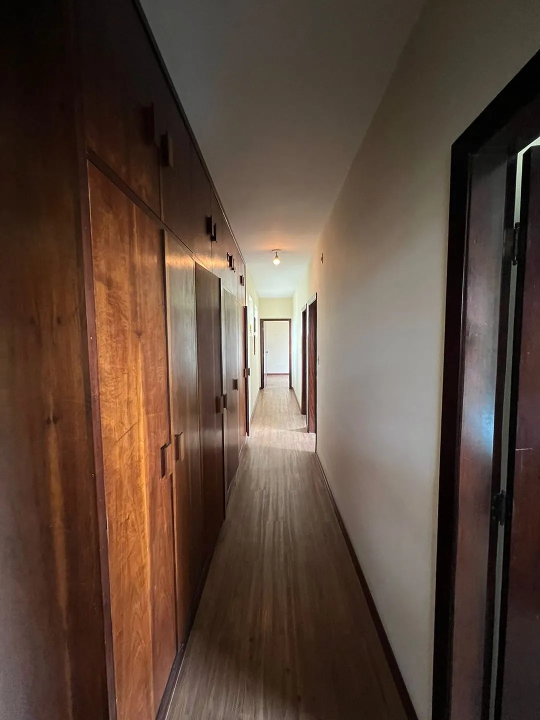 Imagem Casa à venda 5 Quartos, 2 Suites, 7 Vagas, 821M², Jardim das Nações, Taubaté - SP