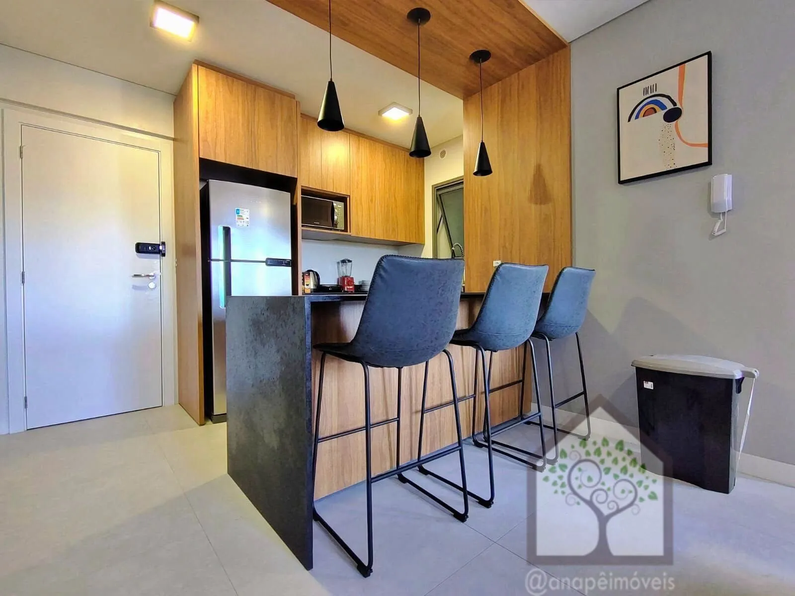 Imagem Studio Mobiliado 22m² na Carvoeira, Próximo à UFSC - Pronto para Morar ou Investir