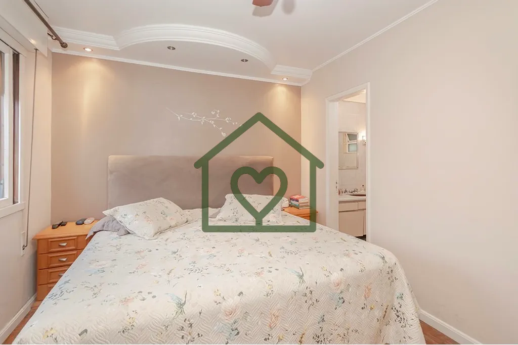 Imagem Descubra o seu novo lar em Porto Alegre! Este excelente apartamento de 130 metros quadrados, localiz...