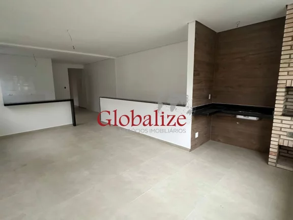 Imagem Casa Sobreposta alta à venda com 80m², 2 suítes, churrasqueira, 1 vaga por R$695.000,00 na Vila Belmiro em Santos
