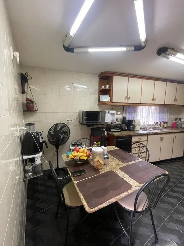 Imagem Casa para Aluguel no bairro Centro - Nova Iguaçu, RJ