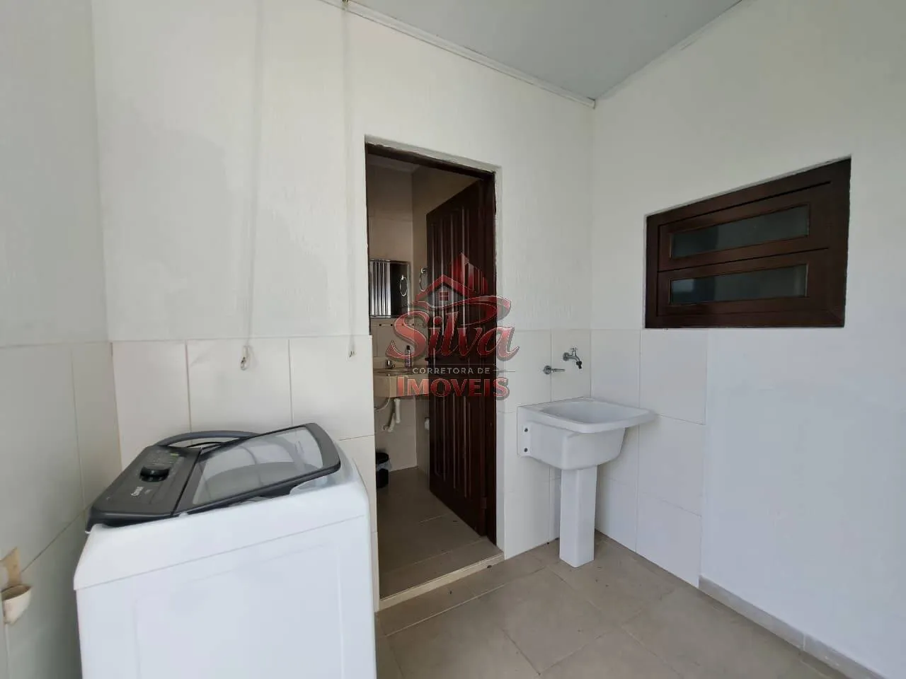 Imagem C143 | Casa 3 dormitórios com churrasqueira a 300m do mar