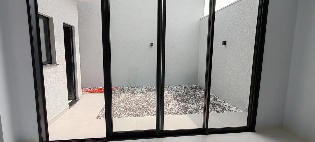 Imagem Casa à venda em Cascavel, Parque Verde - 112m² - Churrasqueira, Suíte, Portão Eletrônico