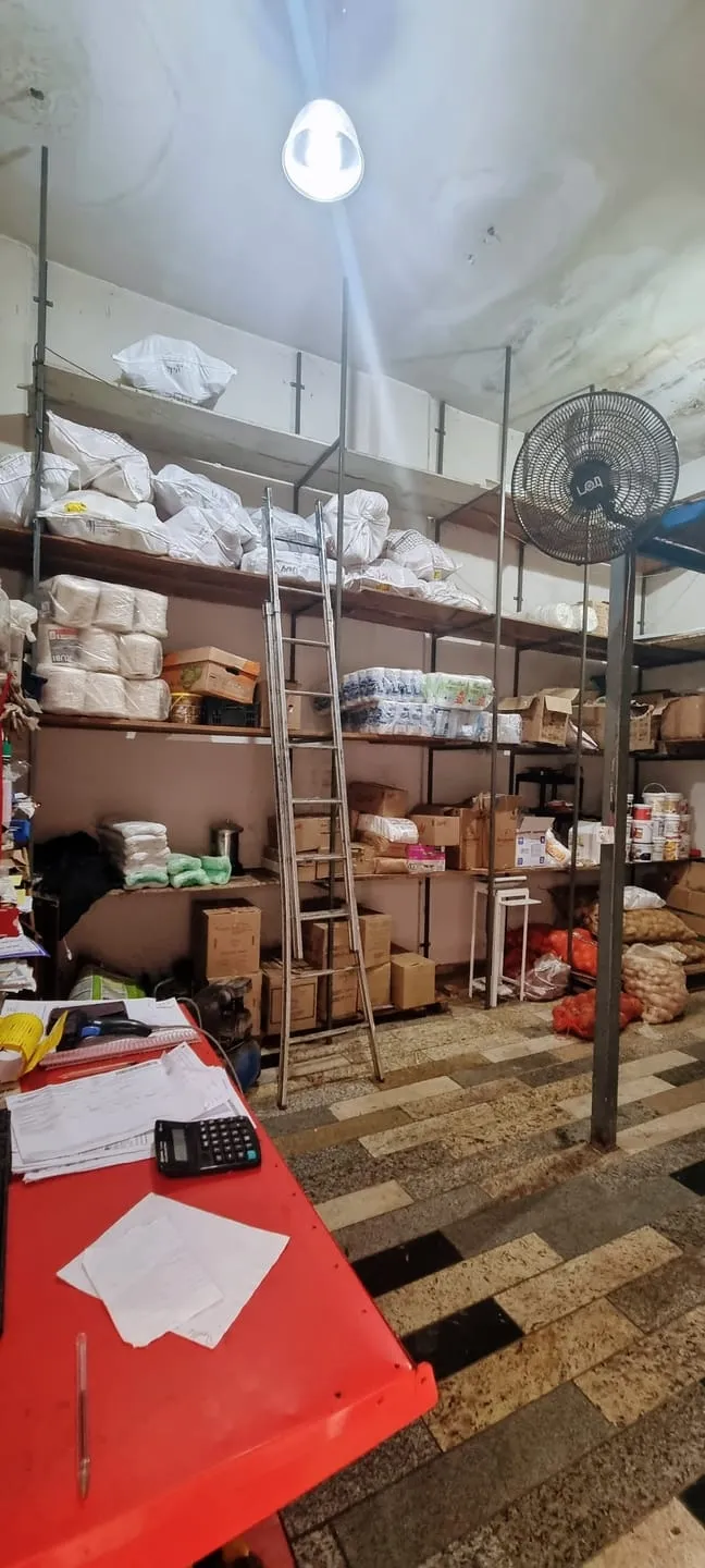 Imagem SUPERMERCADO COMPLETO COM MAIS DE 20 ANOS DE HISTÓRIA, CLIENTELA FIEL E DELIVERY PARA TODA A CIDADE À VENDA NA PALACETE IMOBILIÁRIA