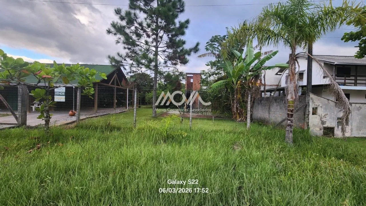 Imagem Terreno Face Norte - 420 m² | Quadra Mar | Excelente Localização
Excelente terreno com 420 m², l...
